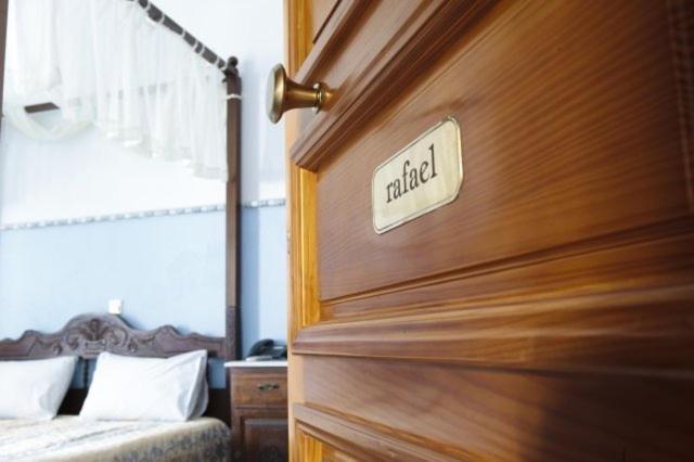 Monte Kristo Hotel Ermoupoli Bilik gambar